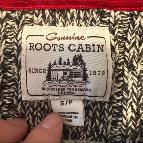 Roots Cabin Grey Knit Pullover Crewneck Sweater Size Small Women’s - Picture 10 of 11